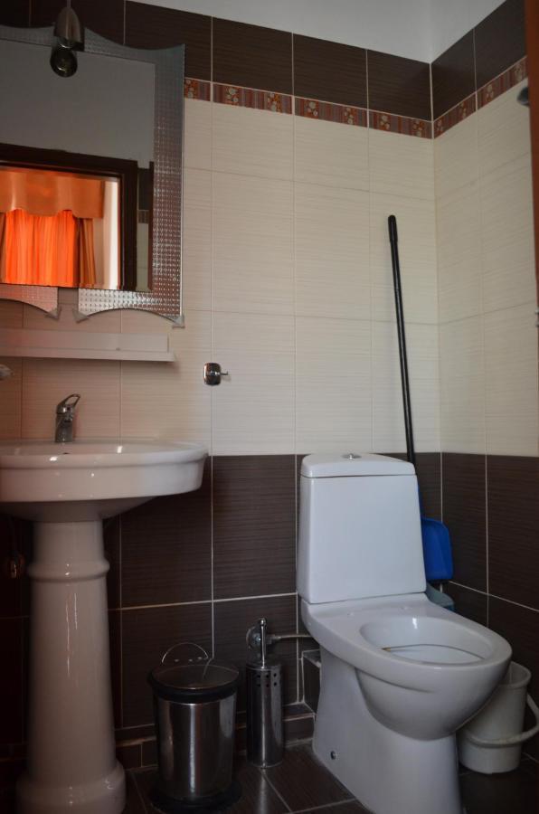 Palatino Studios Loutra Edipsou  Luaran gambar