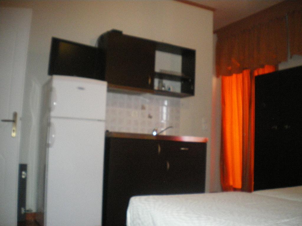 Palatino Studios Loutra Edipsou  Luaran gambar